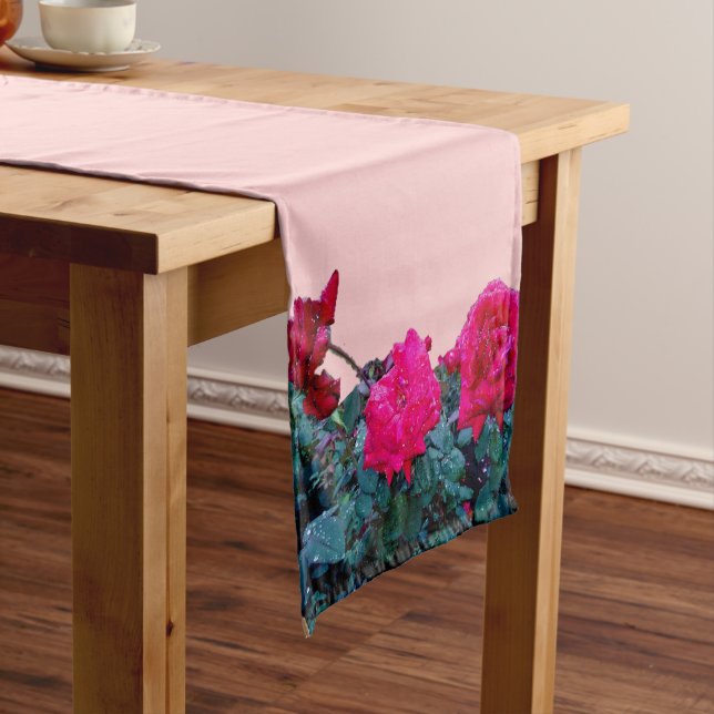 CHEMIN DE TABLE COURT ROSE ROUGE TABLECLOTH (In Situ)