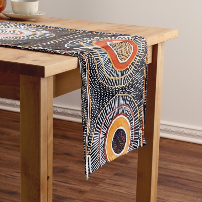 Chemin De Table Court Tribal africain (In Situ)