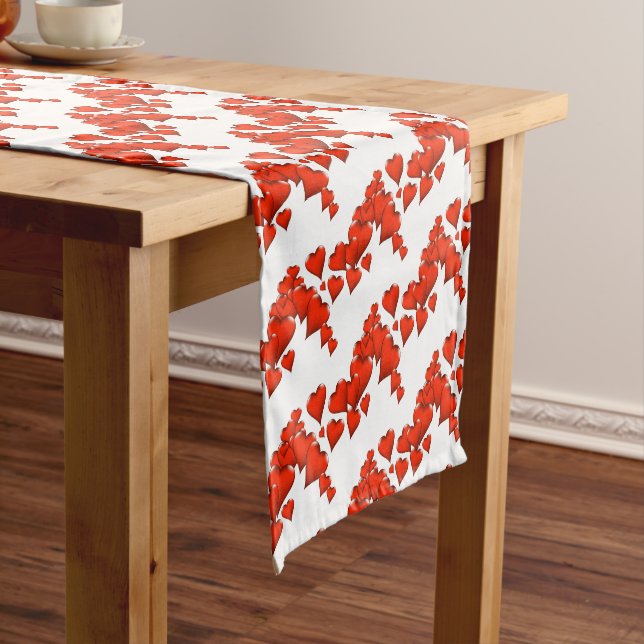 Chemin De Table Court Valentine Hearts Table Runner (In Situ)