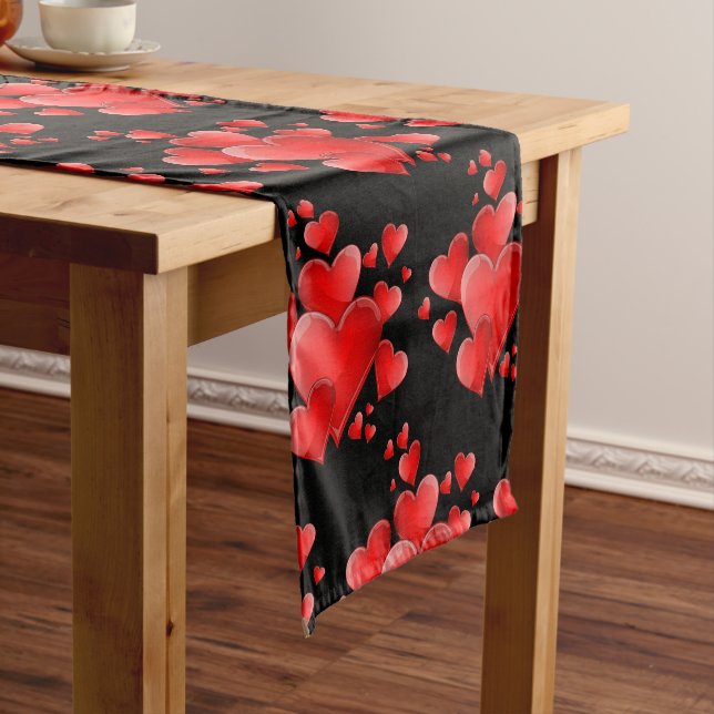 Chemin De Table Court Valentine Hearts Table Runner (In Situ)