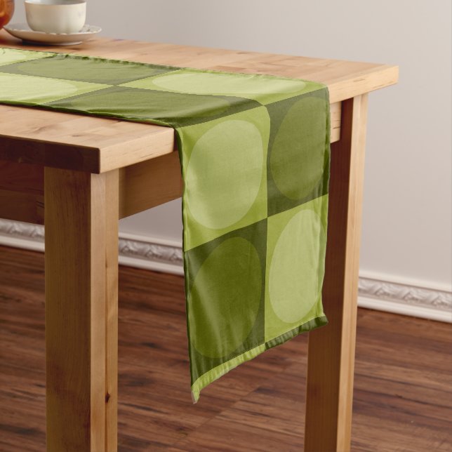 Chemin De Table Long 70s Checks and Circles Green (In Situ)