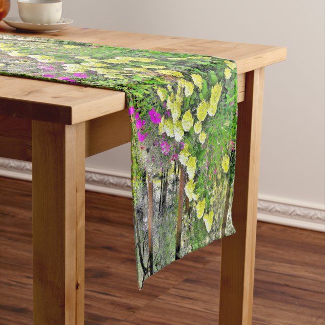 Chemin De Table Long Chartreuse Hydrangea Limelight Garden (In Situ)