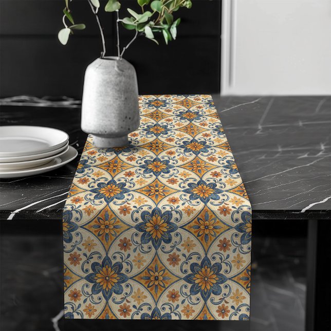 Chemin De Table Long Motifs ornés d'inspiration méditerranéenne rustiqu (Rustic Mediterranean-Inspired Ornate Patterns Long Table Runner)