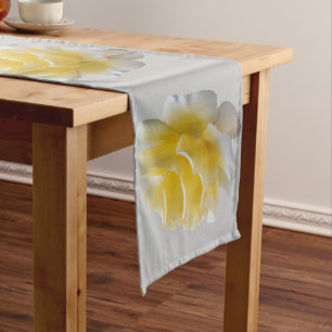 Chemin De Table Long Pétales de rose jaune