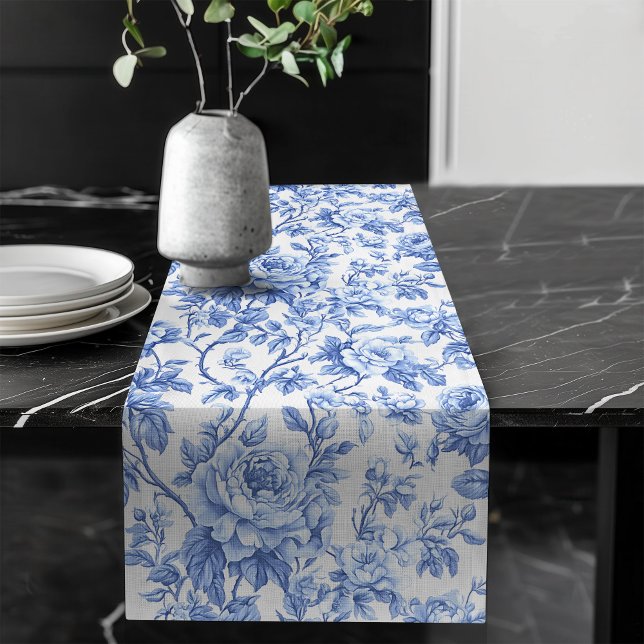 Chemin De Table Long Traditional Blue Toile Roses Floral Table Runner (Traditional Blue Toile Roses Floral Table Runner)
