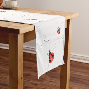 Chemin De Table Moyen Coccinelles à l'aquarelle blanche