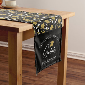 Chemin De Table Moyen Congratulations Graduate Gold & White With Year