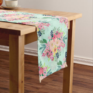 Chemin De Table Moyen Elégante peinture à l'aquarelle florale à la me