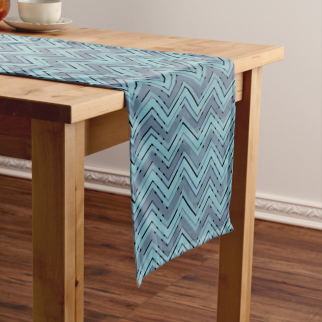 Chemin De Table Moyen Motif chevron bleu (In Situ)