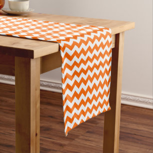 Chemin De Table Moyen Motif Chevron Zigzag Orange et Blanc