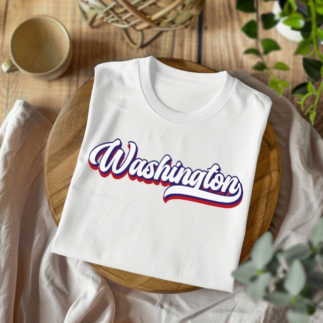 Chemise T-shirt à manches courtes avec écriture vi (Créateur téléchargé)