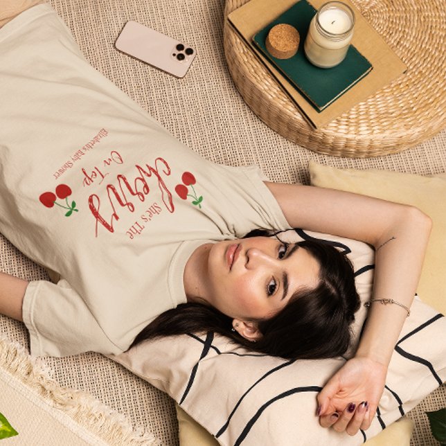 Cherries Baby Dusche T-Shirt (Von Creator hochgeladen)