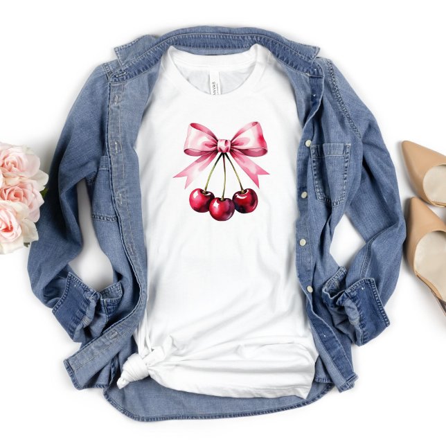 Cherries Pink Bow Coquette Ästhetik Girly Preppy T-Shirt (Cherries Pink Bow Coquette Aesthetic, Trendy Preppy T-shirt for her)