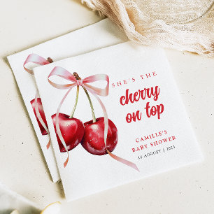 Cherry auf der oberen Dusche Serviette