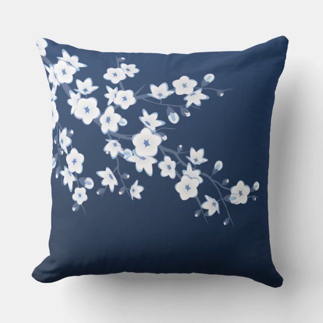 Cherry Blossom Navy Blue White Floral Kissen (Vorderseite)