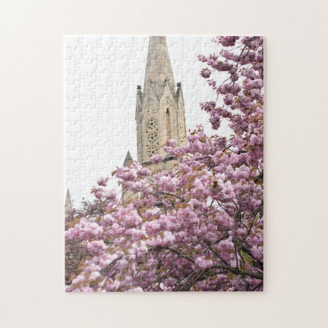 Cherry Blossoms Church Steeple Islington London UK (Vertikal)