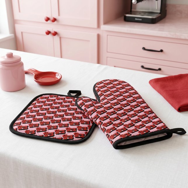 Cherry Bomb Oven Mitt & Pot Holder Set (Von Creator hochgeladen)