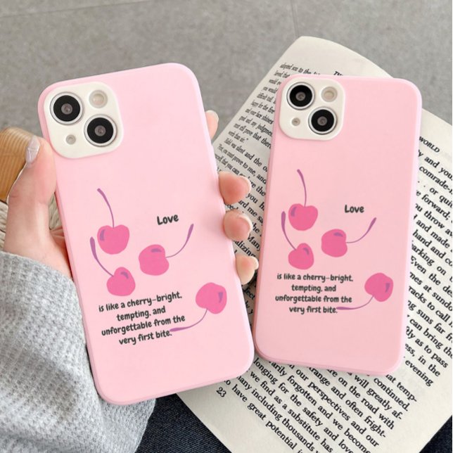 Cherry Love – Pop Art Cherries - Valentine’s Day iPhone 15 Hülle (Von Creator hochgeladen)