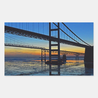 Chesapeake Bay Bridge Sunset Over Icy Waters Rechteckiger Aufkleber