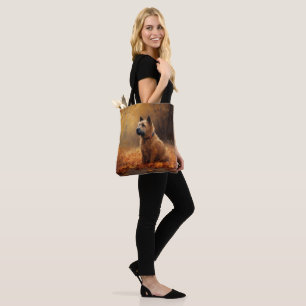 Chesapeake Bay Terrier im Herbstlaub Tasche