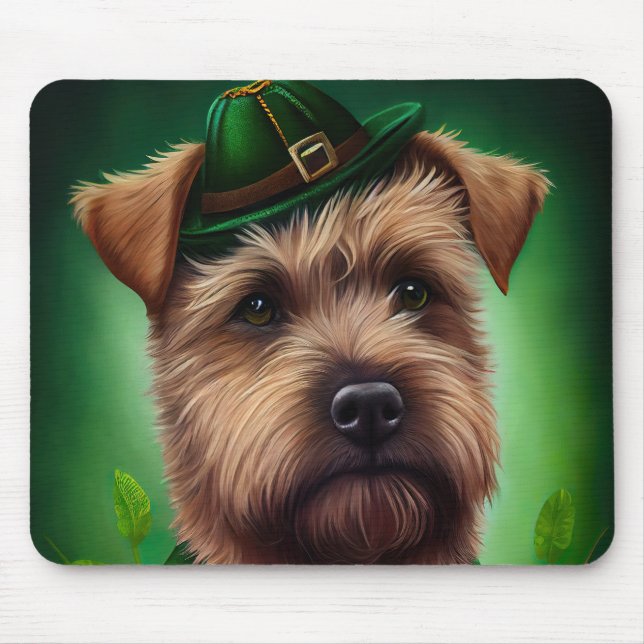 Chesapeake Bay Terrier in St Patrick's Day Dress Mousepad (Vorne)
