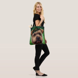 Chesapeake Bay Terrier in St Patrick's Day Dress Tasche