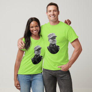 Chesty Puller — Kriegsheld T-Shirt