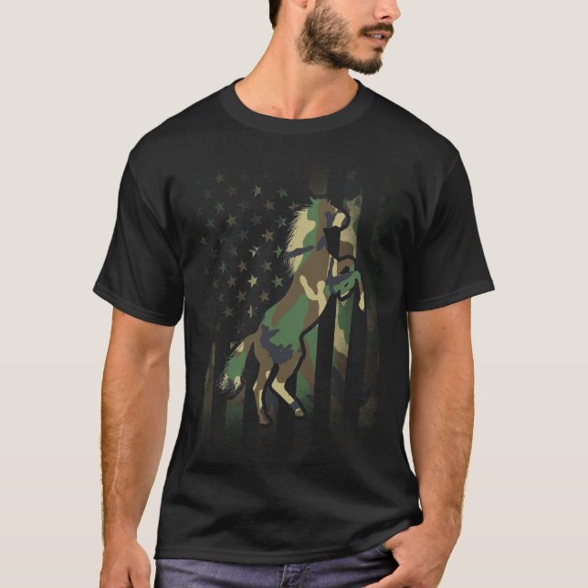 Cheval Camo Drapeau américain T-shirt militaire US (Devant)