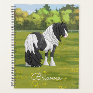 Cheval d'attelage de la bandelette tzigane noire P