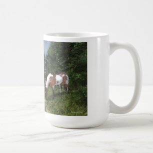 Cheval de peinture par Mug de ruisseau forestier