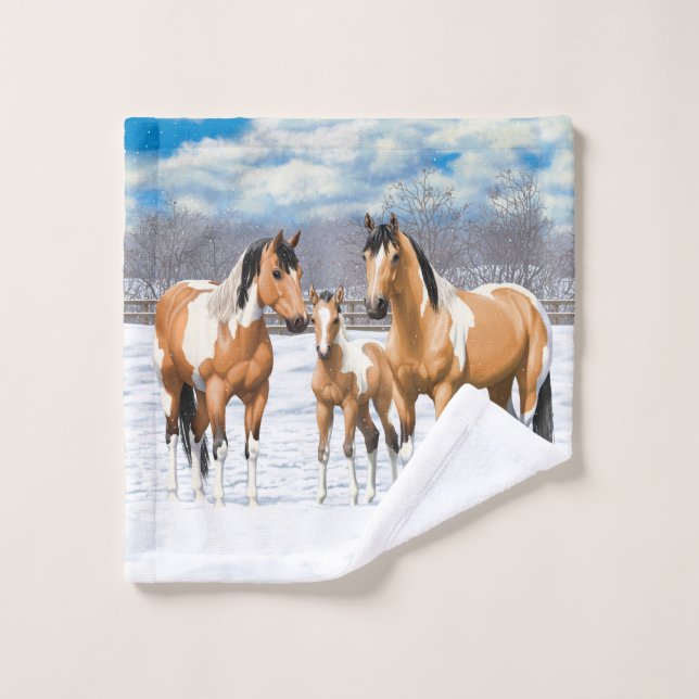 Chevaux De Peinture En Peau De Bouche Dans La Neig (Gant de toilette)