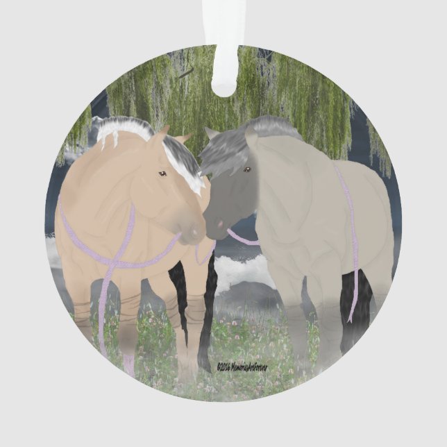 Chevaux norvégiens de fjord (dos)