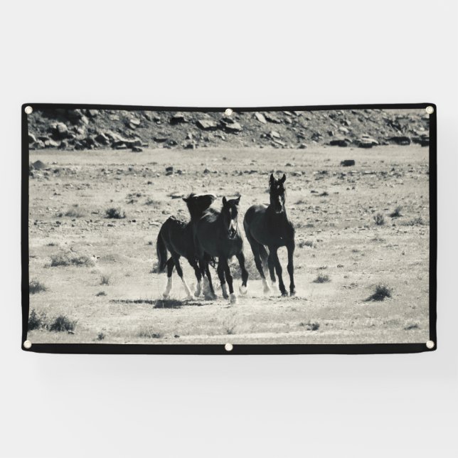 CHEVAUX SAUVAGES DE BANNIÈRE UTAH AVEC GROMMETS (Horizontal)