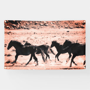 CHEVAUX SAUVAGES EN BANNIÈRE PERSONNALISABLE AVEC 