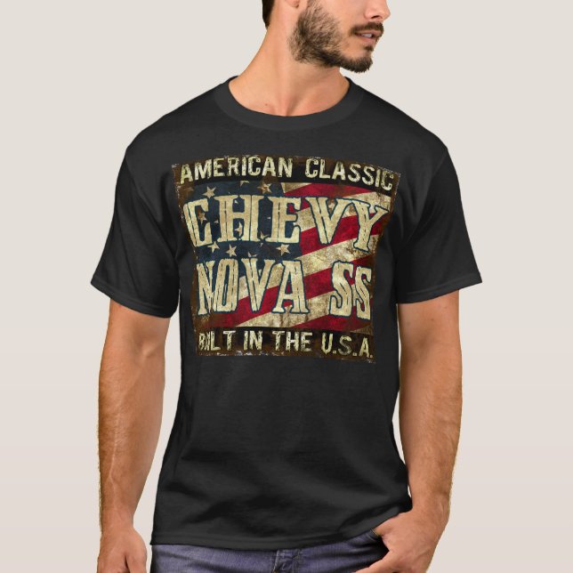 Chevy Nova SS - klassisches Auto errichtet in den T-Shirt (Vorderseite)
