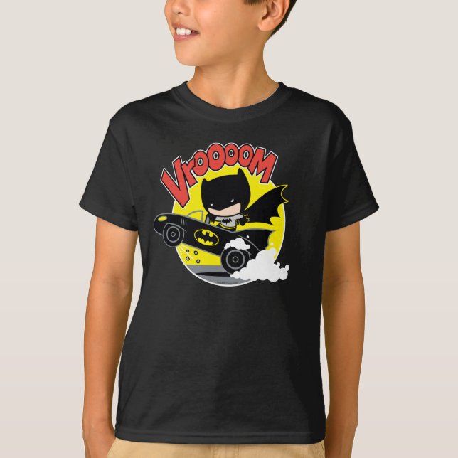 Chibi Batman im Batmobile T-Shirt (Vorderseite)