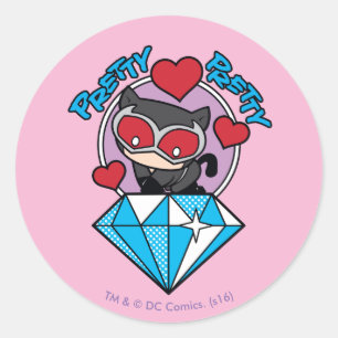 Chibi Catwoman sitzt auf einem großen Diamanten Runder Aufkleber