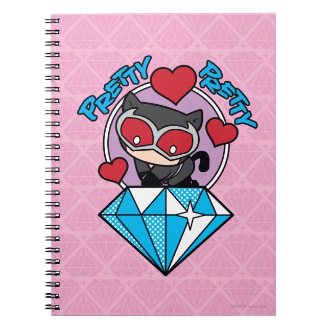 Chibi Catwoman sitzt oben auf großen Diamanten Notizblock (Vorderseite)