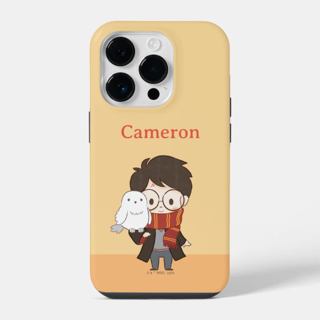 Chibi HARRY POTTER™ & Hedwig iPhone 14 Pro Hülle (Rückseite)