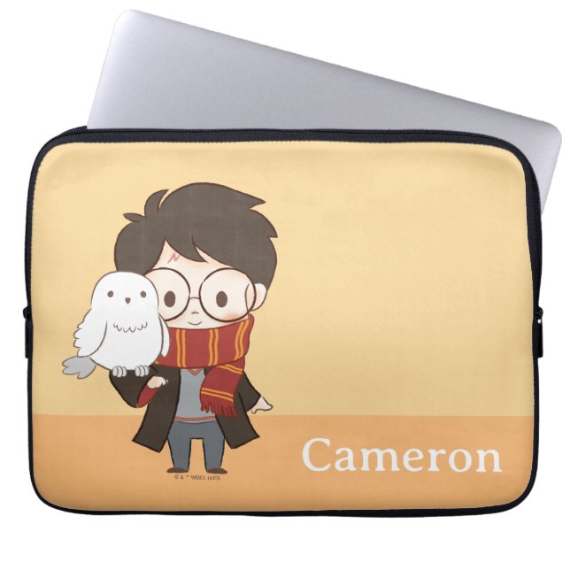 Chibi HARRY POTTER™ & Hedwig Laptopschutzhülle (Vorderseite)