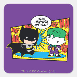 Chibi Joker, der Chibi Batman hereinlegt Quadratischer Aufkleber