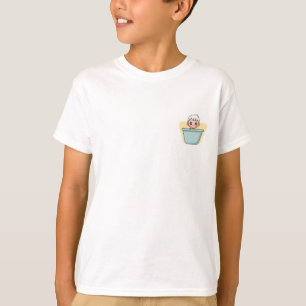 Chibi-Junge mit weißen Haaren in einer blauen Wann T-Shirt