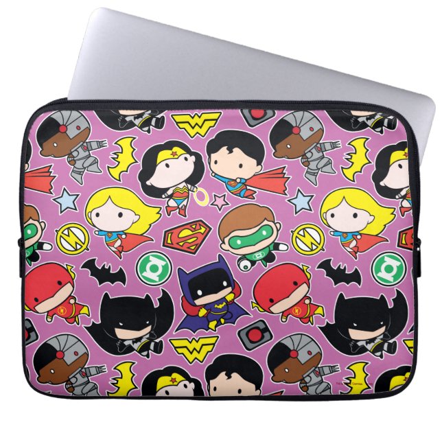 Chibi Justice League Pattern auf Lila Laptopschutzhülle (Vorderseite)