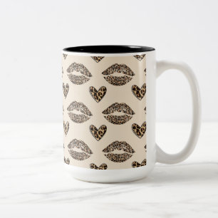 Chic Beige & Black Cheetah-Druck Zweifarbige Tasse