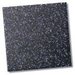 Chic Black Glitzer Sparkle Fliese<br><div class="desc">Stilvolle Glam Fashion Imitate Schwarzer Glitzer Muster Keramik Tile. Gehen Sie für einen einfachen Schwarzen Glitzer-Look oder verwenden Sie diesen Hintergrund, um Ihr eigenes Logo oder Initialen zu personalisieren! Bitte beachten Sie, dass dies ein digitaler Glitzer ist und keine Textur hat. Wie niedlich würden diese schwarzen Fliesen in einem Salon,...</div>