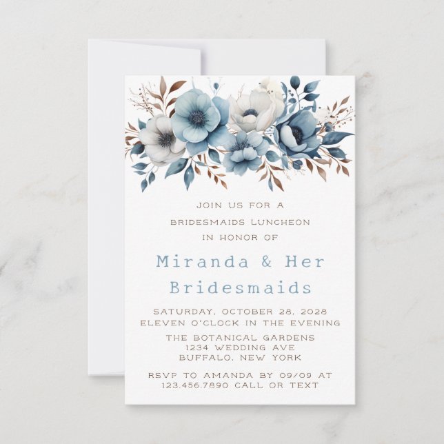 Chic Blue White Blume Bridesmaids Luncheon Einladung (Vorderseite)