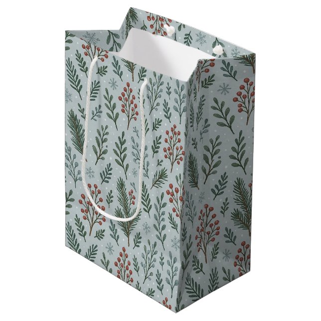 Chic Botanical Holly Berry Floral Muster Mittlere Geschenktüte (Vorderseite Schrägansicht)