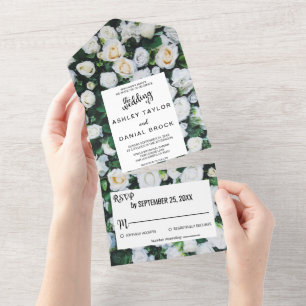 Chic botanische Blüten Weiße Rosen Blumenzehen All In One Einladung