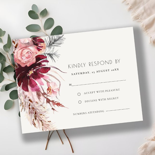 Chic Burgundy Blush Pampas Grass Wedding RSVP Karte (Von Creator hochgeladen)