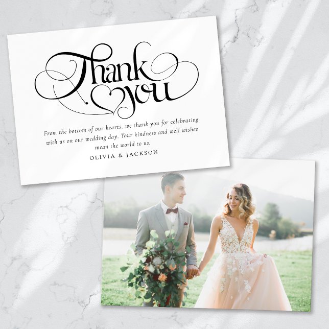 Chic Calligraphy Script Foto Wedding Dankeskarte (Von Creator hochgeladen)